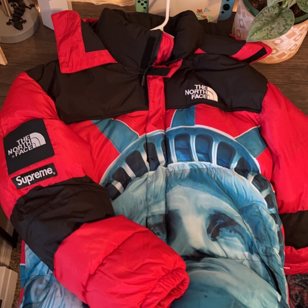 Supreme X The North Face Statue of Liberty Baltoro Jacket